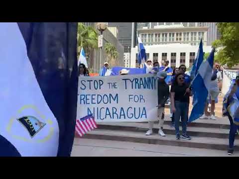 Nicaragüenses marchan en EEUU para conmemorar cinco años de las protestas contra Ortega y Murillo