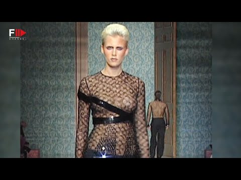 Vintage in Pills VERSACE Spring 2002 Menswear - Fashion Channel