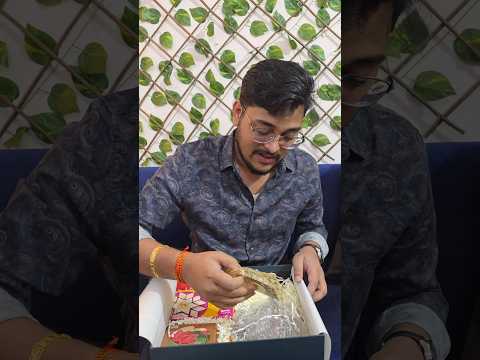 🎁 Vantage Trading Diwali Gift Box Unboxing | What’s Inside the Vantage Gift Box 2025? ✨