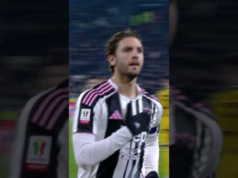 ICE IN HIS VEINS 🥶 #juventus #football #goals