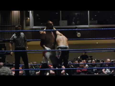 Ethan Knight vs Jonathan Cross