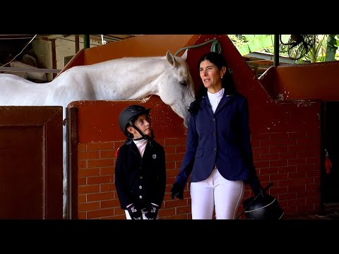 Garra y Pasión: Anamae y su hija Beatriz practican la equitación