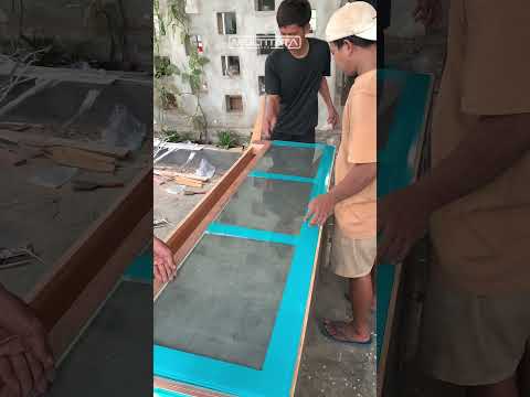 pengerjaan meja demo xioami pesanan dari asus megastore madiun #multitata #furniture #eksterior