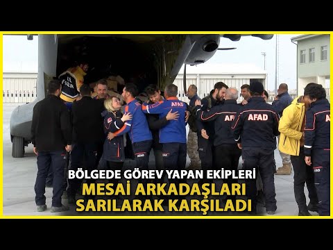 Deprem Bölgesine Giden 39 AFAD ve 112 Personeli Askeri Uçakla İstanbul'a Döndü