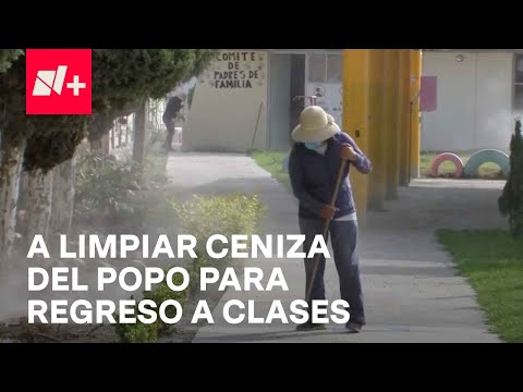 Volcán Popocatépetl; limpian ceniza para el regreso a clases en Puebla - En Punto