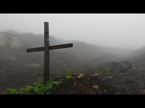 Rinden homenaje a víctimas del Volcán de Fuego