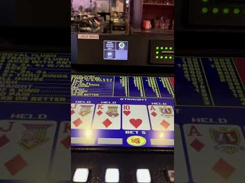 Just a Queen! #videopoker #gambling #livelife365 #highstakesgaming #highdollar #royalflush