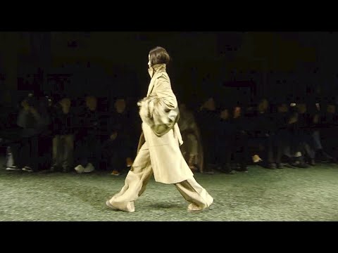 Burberry | Fall Winter 2024/2025 | Full Show