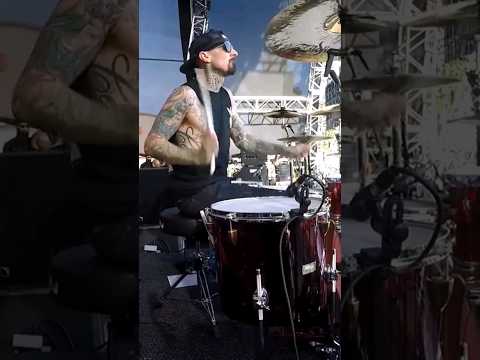 Travis Barker / Yelawolf: Till It's Gone -  Self Help Fest