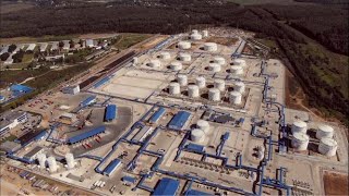 ПАО «Транснефть» завершает масштабную реконструкцию линейной производственно-диспетчерской станции «Володарская» в Раменском районе Московской области. Работы выполнялись в рамках проекта увеличения поставок нефтепродуктов в столичный регион.