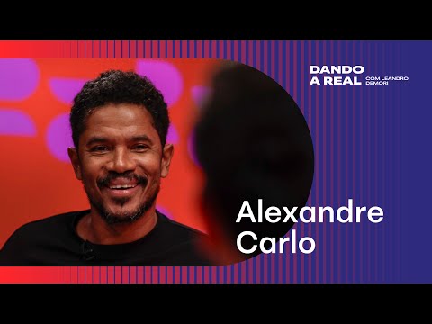Leandro Demori conversa com Alexandre Carlo, vocalista do Natiruts