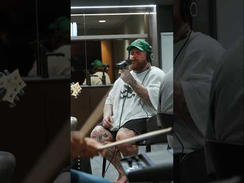 “God Went Crazy” live from a Greenroom Room : Rod Laver Arena (Melbourne, AUS) !! 🎥: Bryce Hall