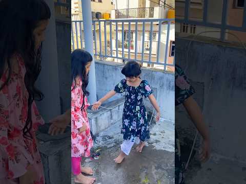 बचपन me best friend ke saath masti