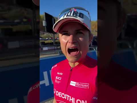 Post podium antics with your Women’s Elite XCO Overall title winner Sammie Maxwell! 🏆 😂