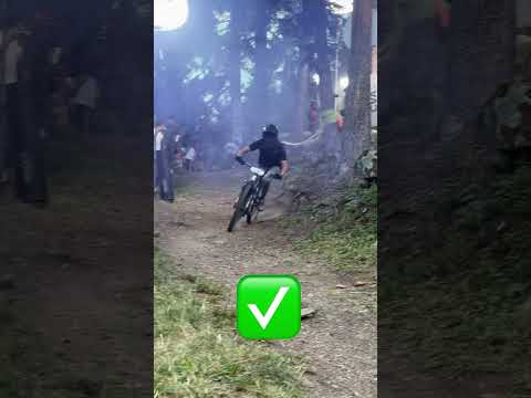 Chaos in the rock garden #ucimtbworldseries #edr #enduro #fyp