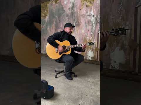 Se você é livre em Cristo, cante comigo. Assista ao clipe de Moisés em desenho animado.👏🏻😉