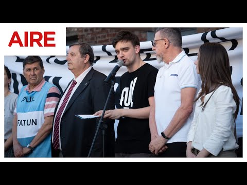 Lectura del documento en la Marcha Federal Universitaria