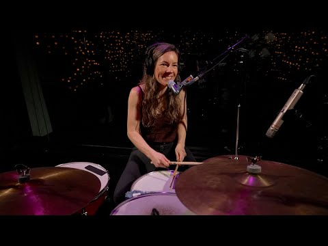 Quivers - Apparition (Live on KEXP)