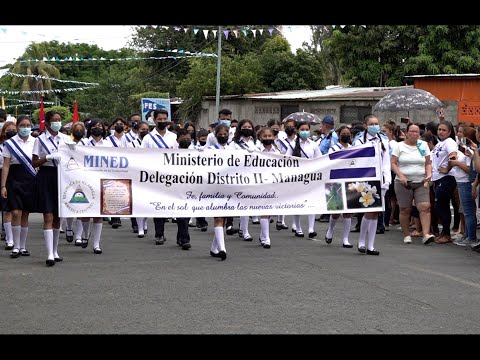 Colegios públicos del distrito II de Managua participan en desfiles patrio