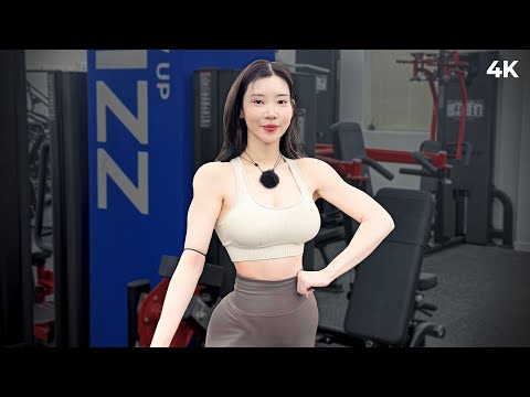 【등 운동】 광배근이 쩍쩍 갈라지는 그녀와