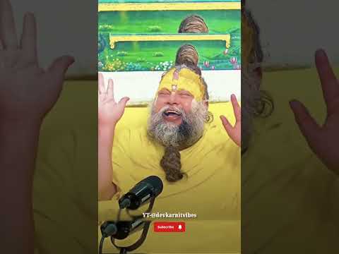 🧘लोग क्या कहते हैं ये मत देखो, लोग तो किसी बात मे।Premanand Ji Maharaj।#shorts #premanandjipravachan