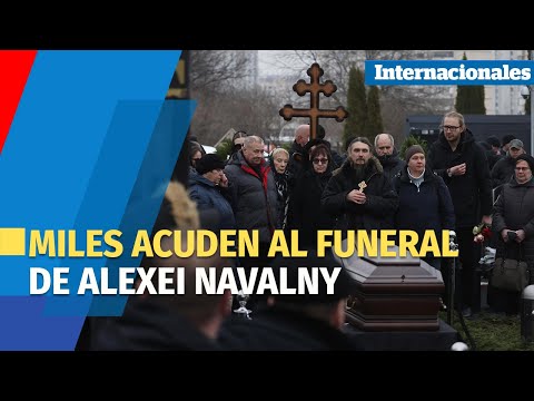 Miles acuden al funeral de Alexei Navalny en Moscú