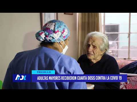 Adultas mayores recibieron cuarta dosis contra la Covid-19