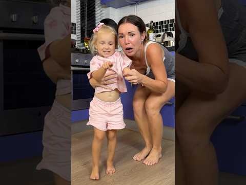 Mom saved the ball and gave it to Nicole #shorts #mamasoboliha  #momlife