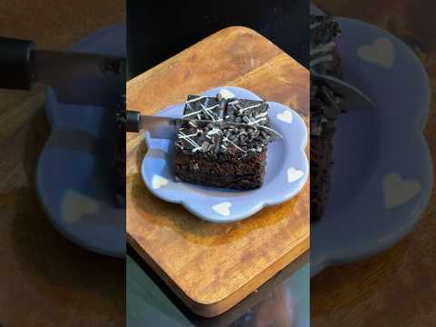 Thick. Chocolatey. Perfect. 🤤 #recipe #brownie #shake #mukbang #asmr #foodie #chocolateshake