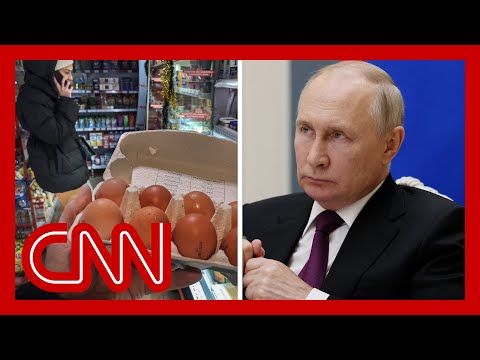 Video shows Russians crowding supermarket amid 'egg crisis'