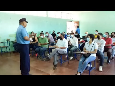Policía de Carazo capacita a conductores de transporte escolar