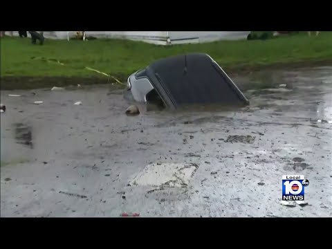 High waters still seen in Hallandale Beach after days of heavy downpours