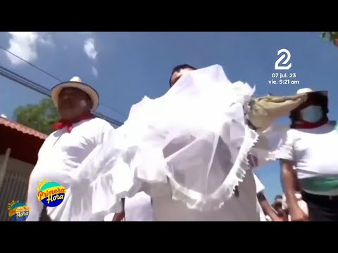 Alcalde de San Pedro de Huamelulas en Oaxaca se casa con un lagarto