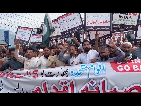 Pakistan demonstration marks Kashmir anniversary