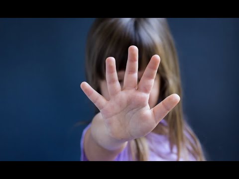 ¿Cómo se denuncia el maltrato infantil