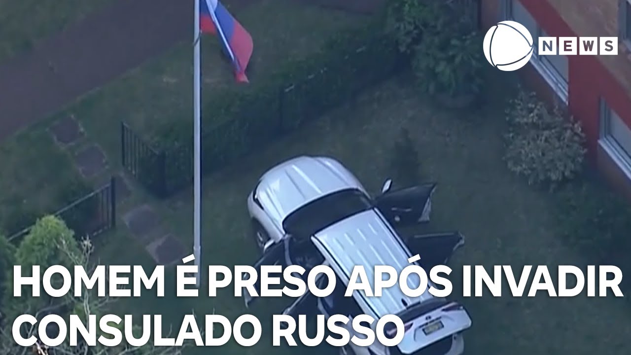 Homem é preso após invadir consulado da Rússia com carro