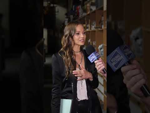 Exploring the Y&R prop room with Noah & Sienna!!! #shorts #theyoungandtherestless #yr #soaps