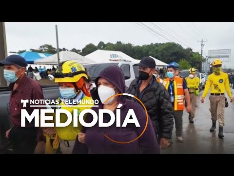Evacúan a miles de personas en El Salvador por el paso de la tormenta Eta | Noticias Telemundo