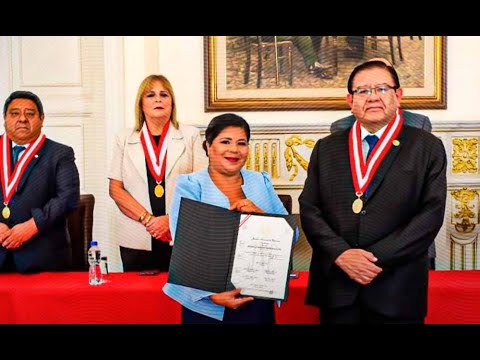 JNE entrega credenciales a Magally Santisteban en remplazo de María Cordero Jon Tay como congresista