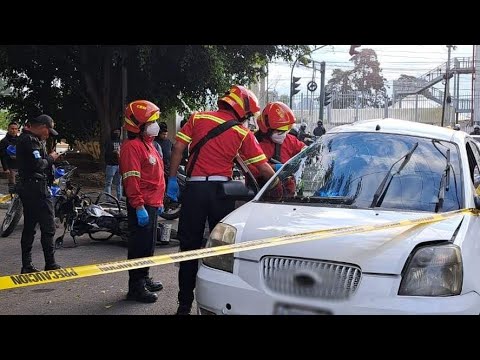 Reportan mujer fallecida tras accidente en la Calzada Atanasio Tzul