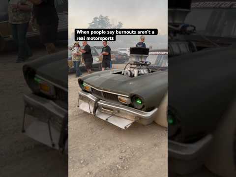 It’s harder then ya think to win that cash #burnouts #competition #money