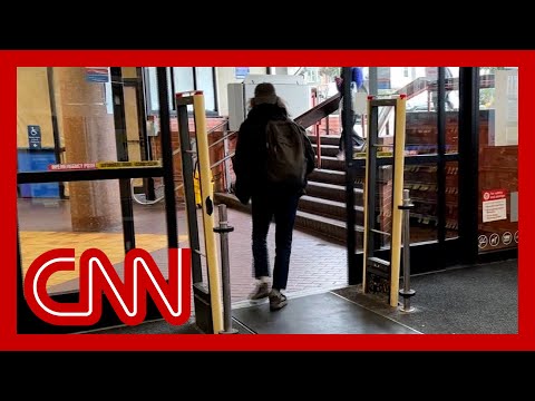 CNN witnesses 3 alleged thefts in 30 minutes while reporting on shoplifting