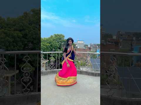 Makaiya main raja ji |#pawansingh |मकईया में राजा जी| #trendingshorts #bhojpurisong #shortsvideo