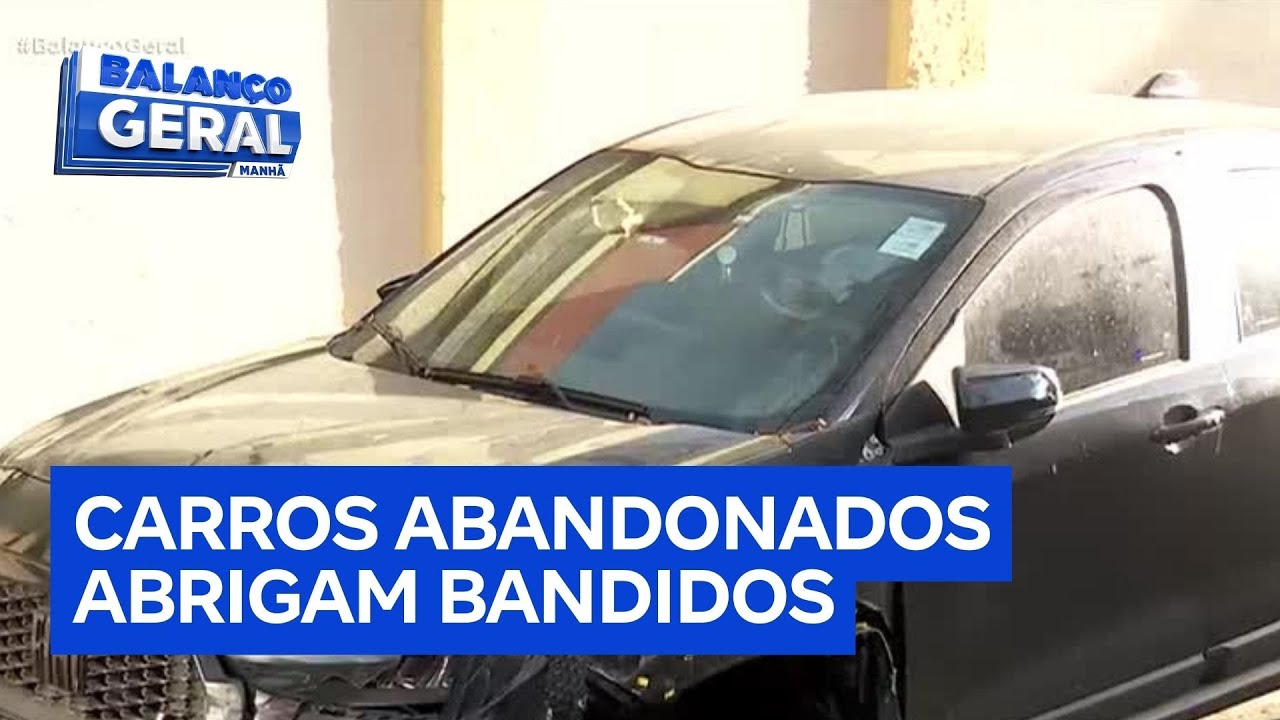 Carros abandonados viram esconderijo para bandidos e usuários de drogas em São Paulo