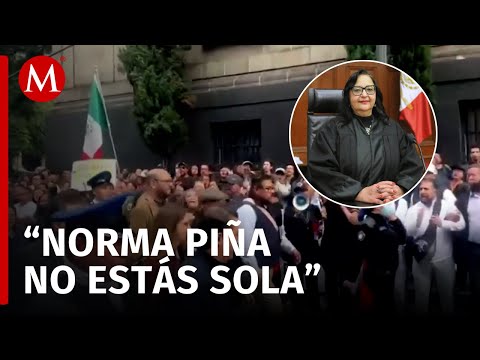 Apoyo a Norma Piña y críticas a ministros pro reforma en manifestación del Poder Judicial