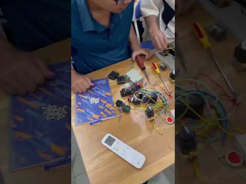 Buổi Học Đấu Nối Mạch Điện Thực Tế Lớp Tủ Điện PLCTECH