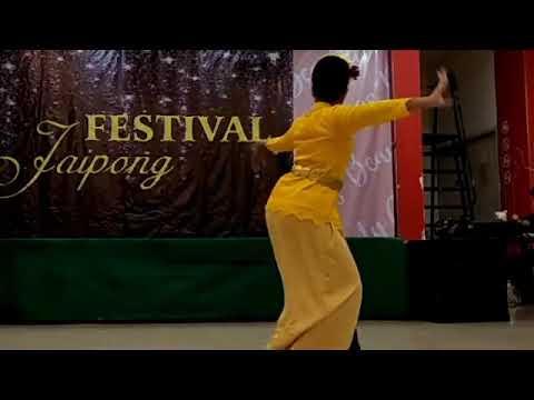 Indahnya tari jaipong Istri Raspati  edit #Jaipong