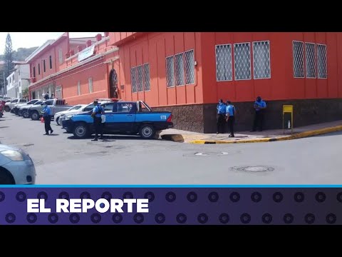 Monseñor Rolando Álvarez se trasladó a Matagalpa bajo fuerte despliegue policial