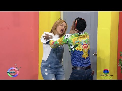 Grabando la escena del beso | La Opción 13