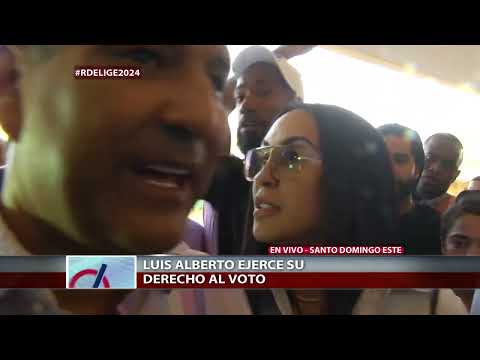 Luis Alberto ejerce su derecho al voto